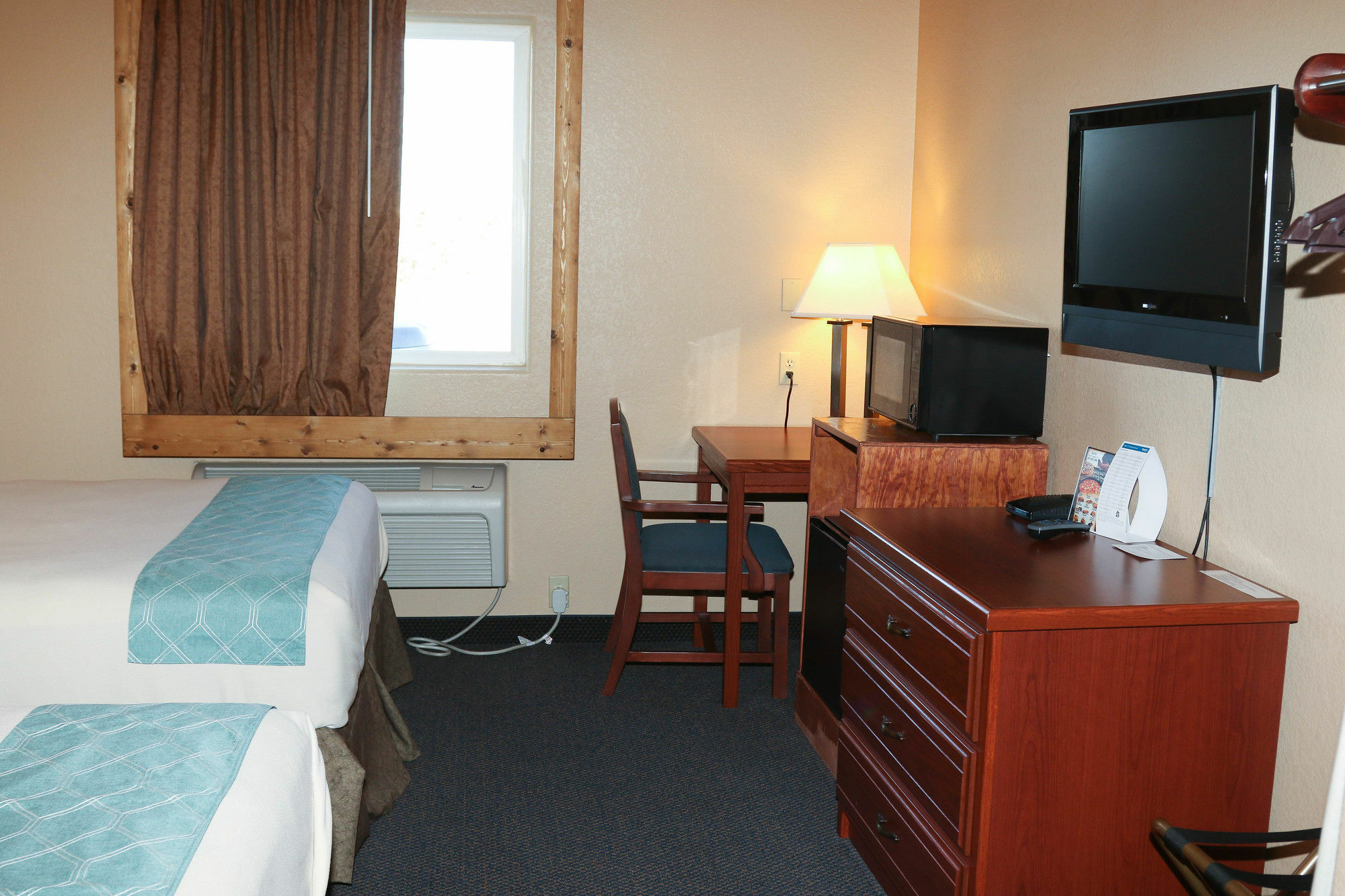 Travelodge By Wyndham Gillette Exterior photo